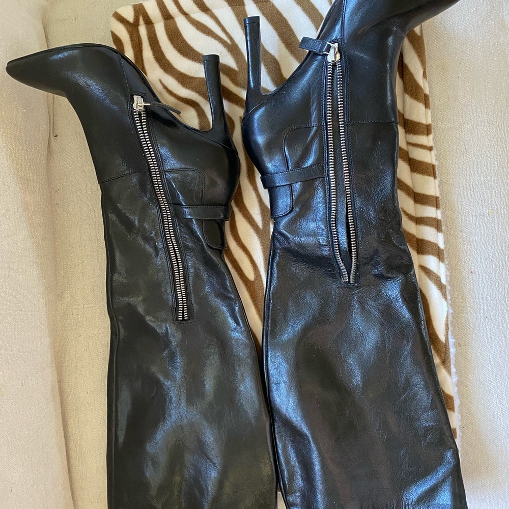 Nine West boot - Picture 4 of 11